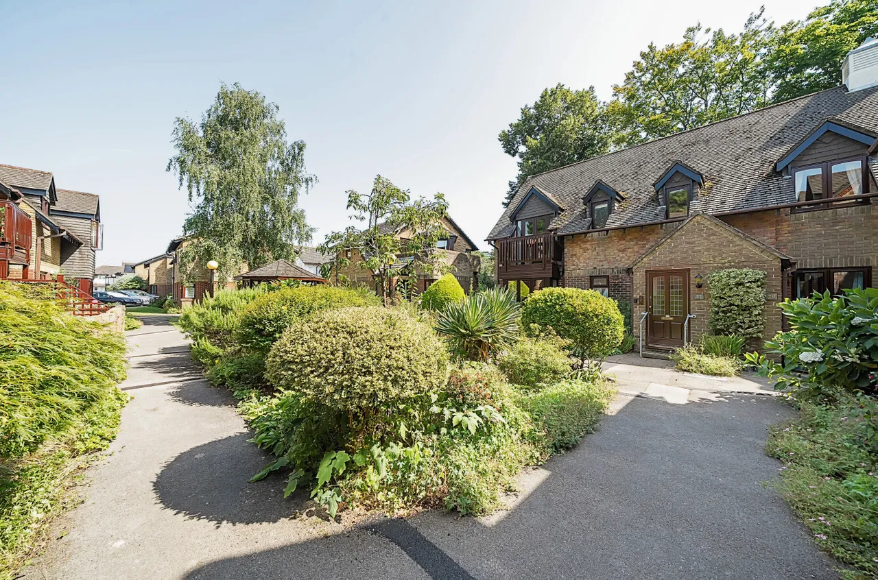Garden Mews, Warsash, SO31, photo 7