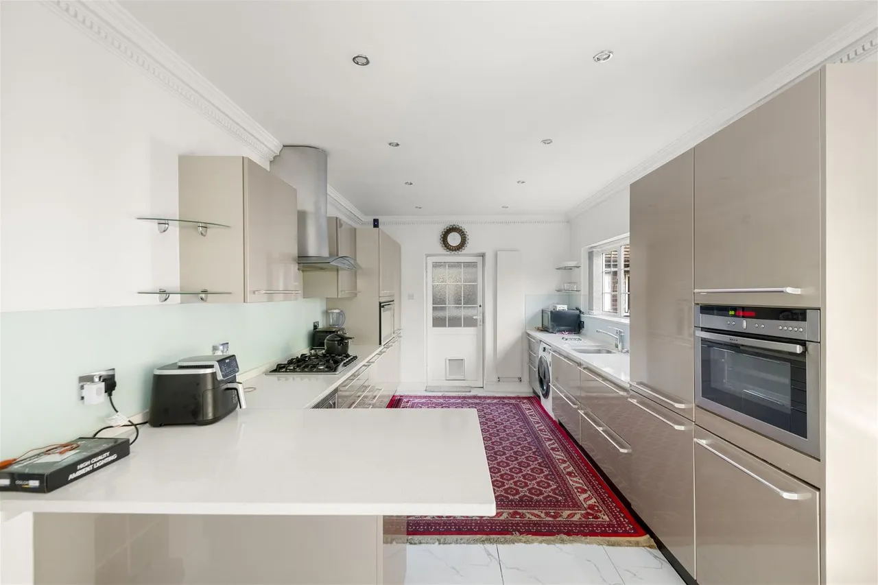 Park Road, Uxbridge, photo 5