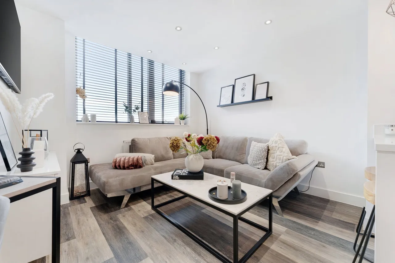 Bridgewater House, Timperley, WA14, photo 2