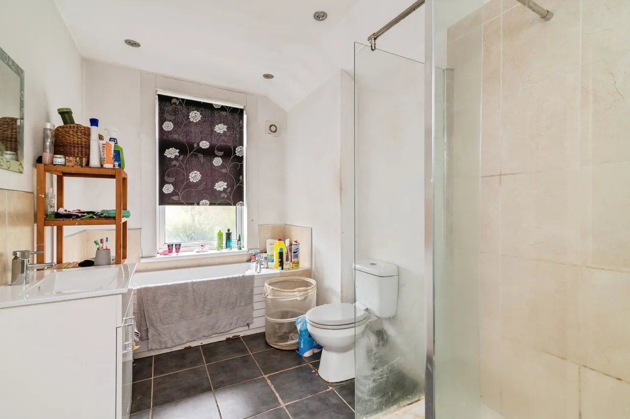 Garden City, NOTTINGHAM, Nottinghamshire, NG4, photo 17
