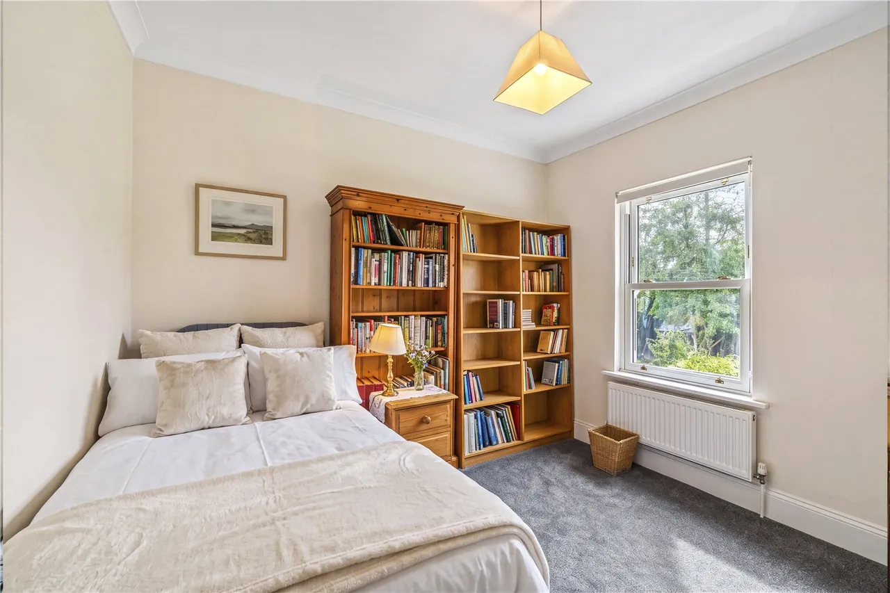 Hanworth Road, Hampton, London, TW12 3EF, photo 9