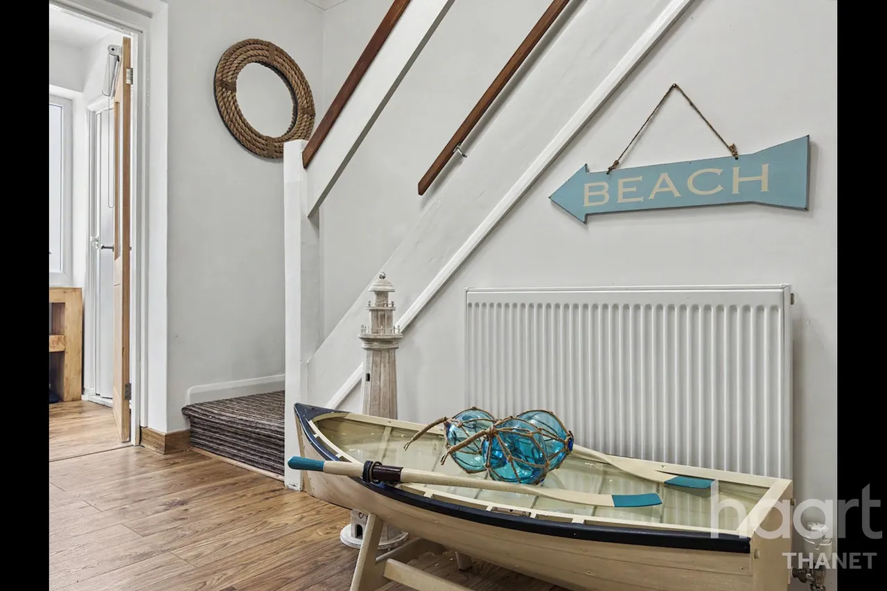 Percy Avenue, Broadstairs, CT10, photo 12