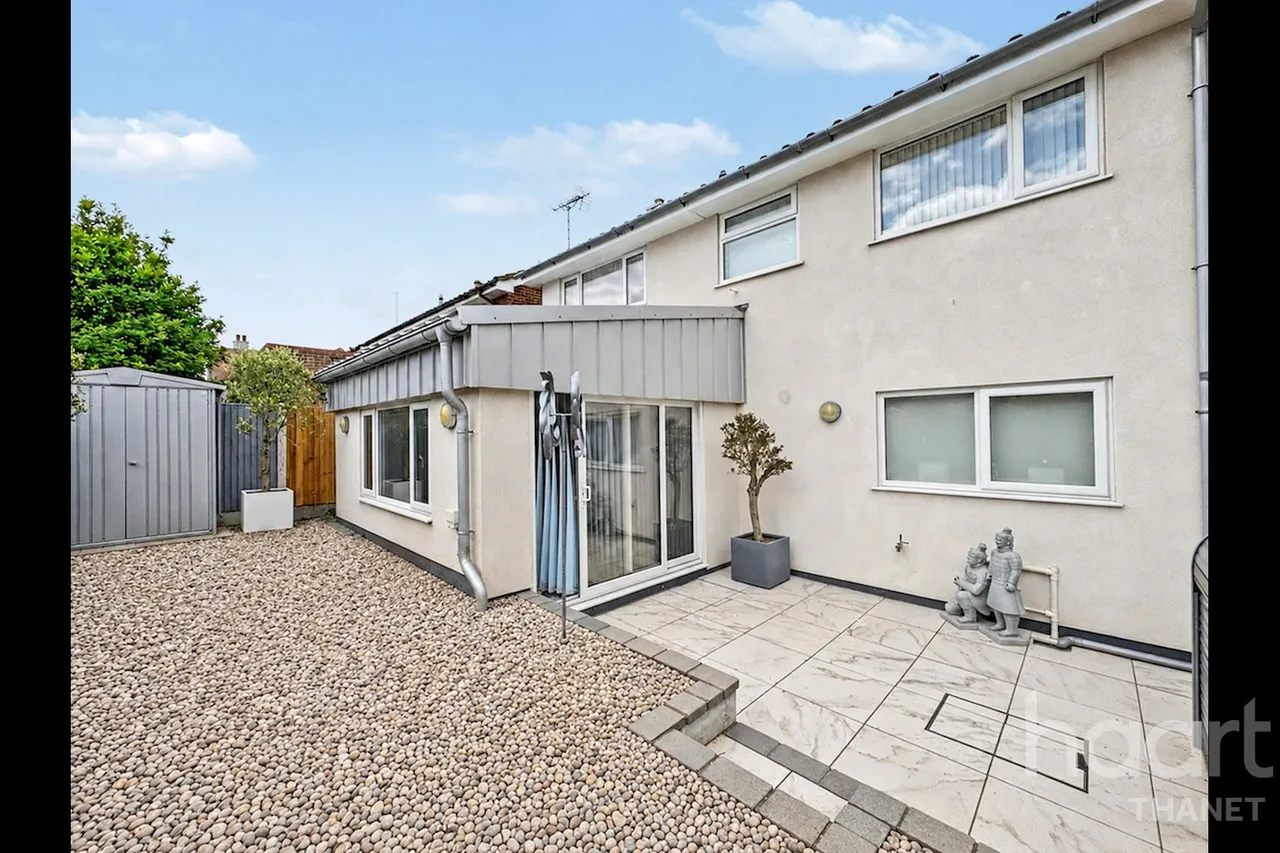 Percy Avenue, Broadstairs, CT10, photo 28