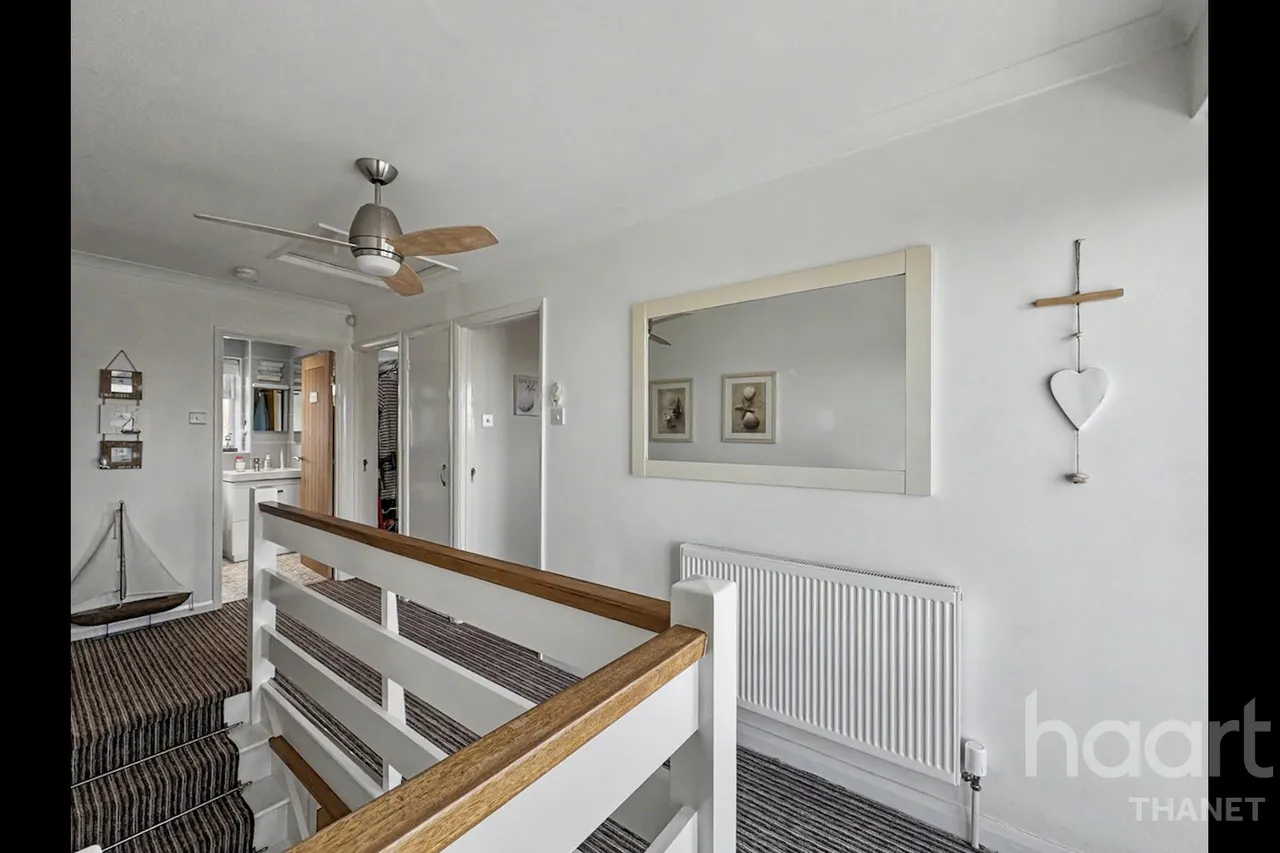 Percy Avenue, Broadstairs, CT10, photo 26
