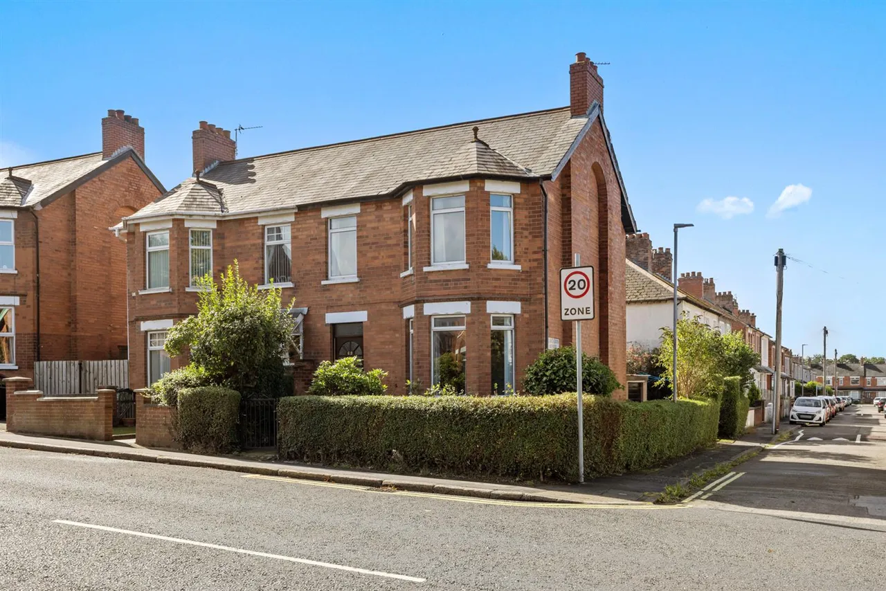 3 bed house for sale, Bloomfield Road, Belfast, BT5
