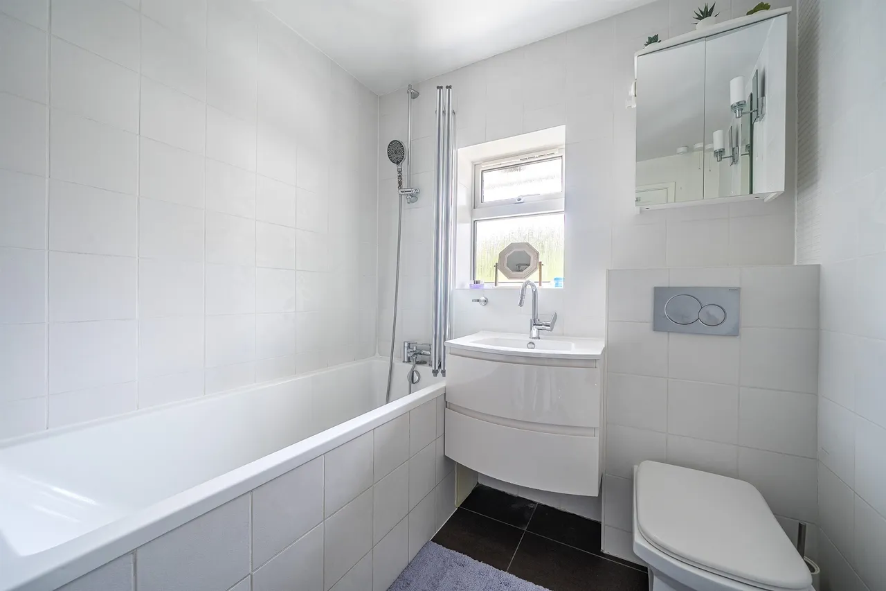 Whurley Way, Maidenhead, SL6, photo 9
