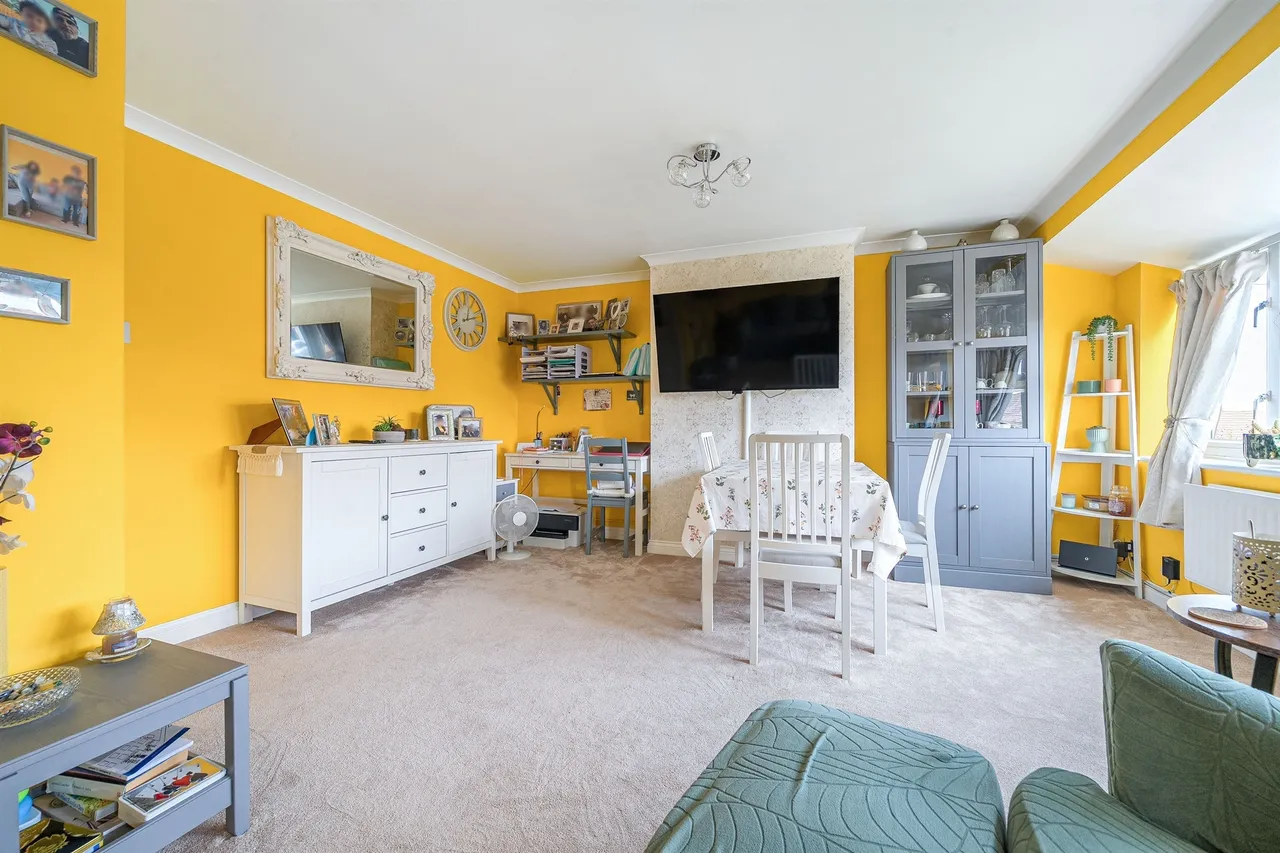 Whurley Way, Maidenhead, SL6, photo 3
