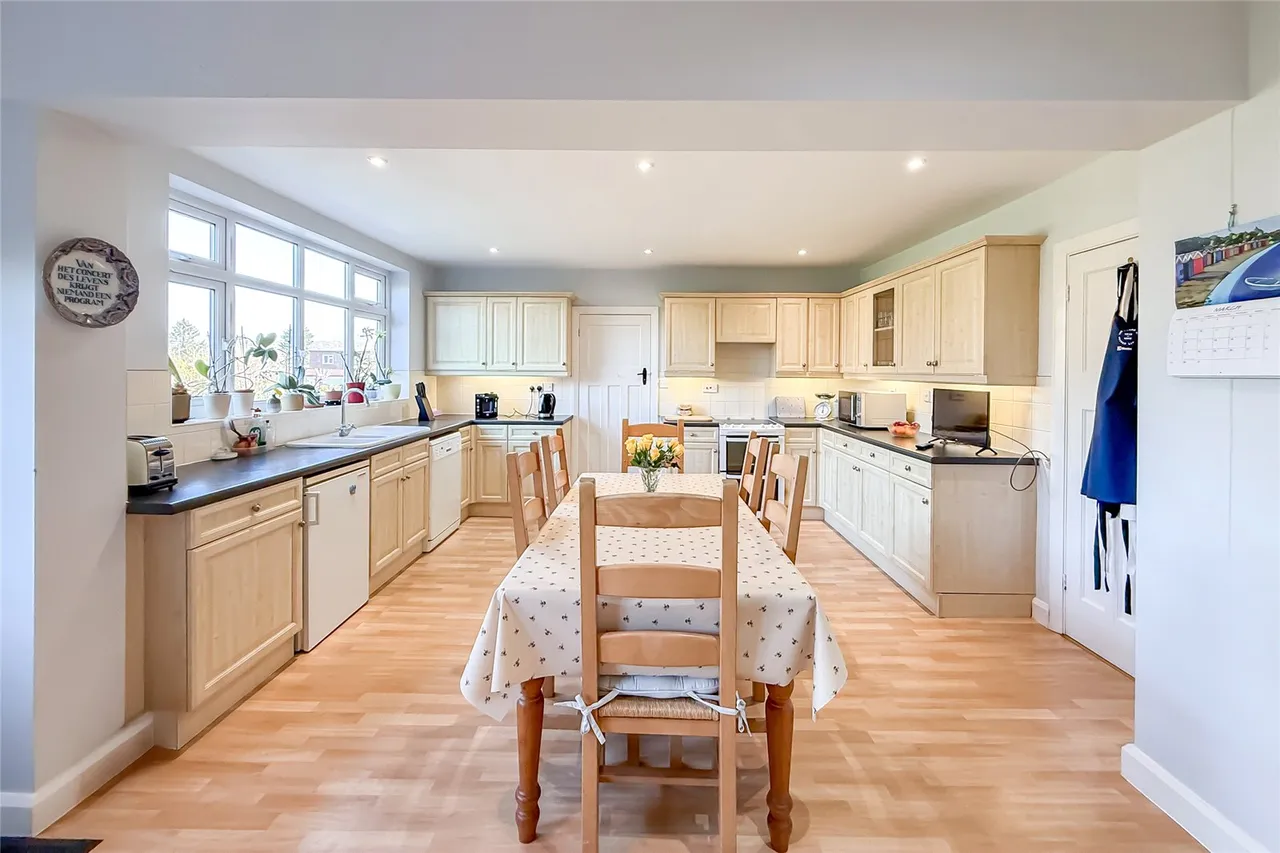 Lea Road, Harpenden, Hertfordshire, AL5 4PQ, photo 15