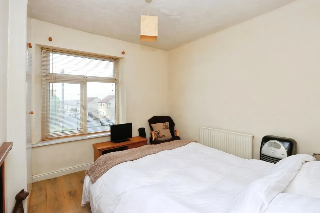 Manor Lane, Sheffield, South Yorkshire, S2, photo 9