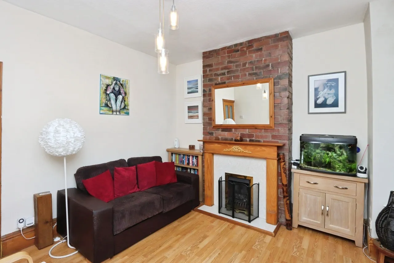 Manor Lane, Sheffield, South Yorkshire, S2, photo 3