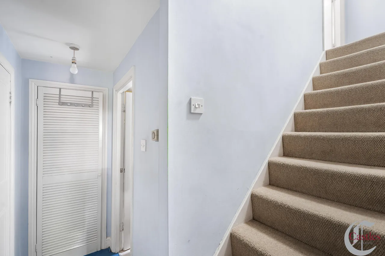 Haslemere Road, N8, photo 2