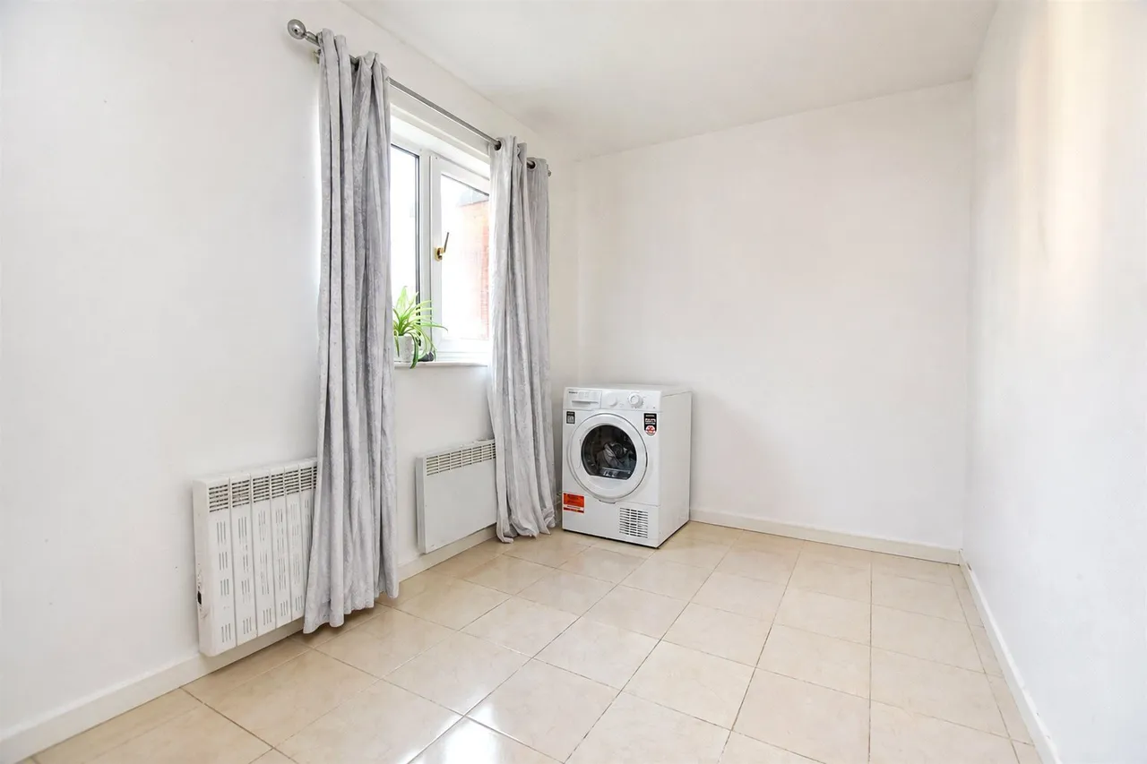 Wellington Court, Accrington, BB5, photo 7