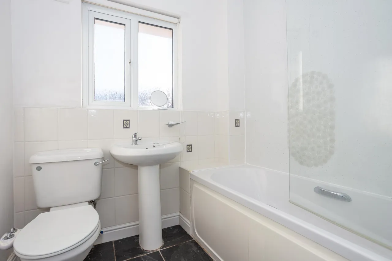 Barnhill Road, Dumfries, DG2, photo 26
