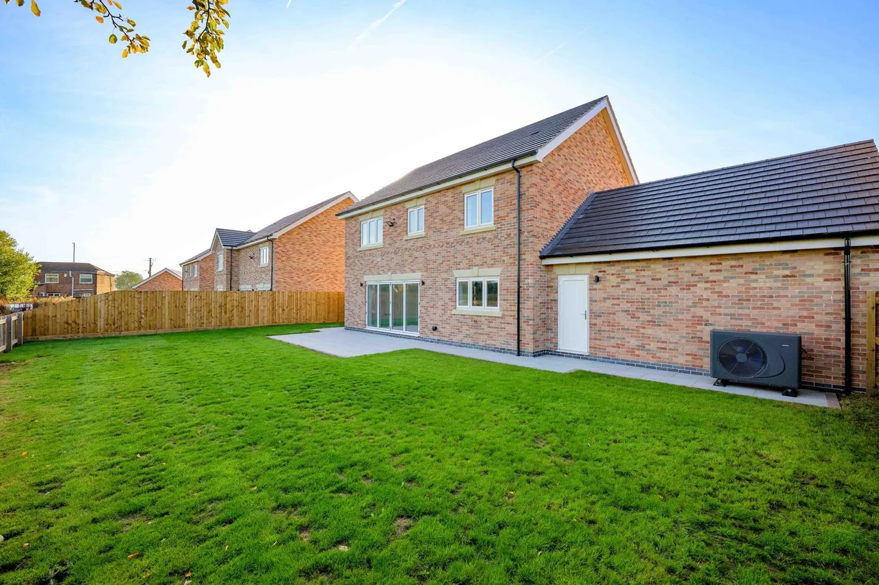 Dairy Close, Stickney, PE22, photo 33
