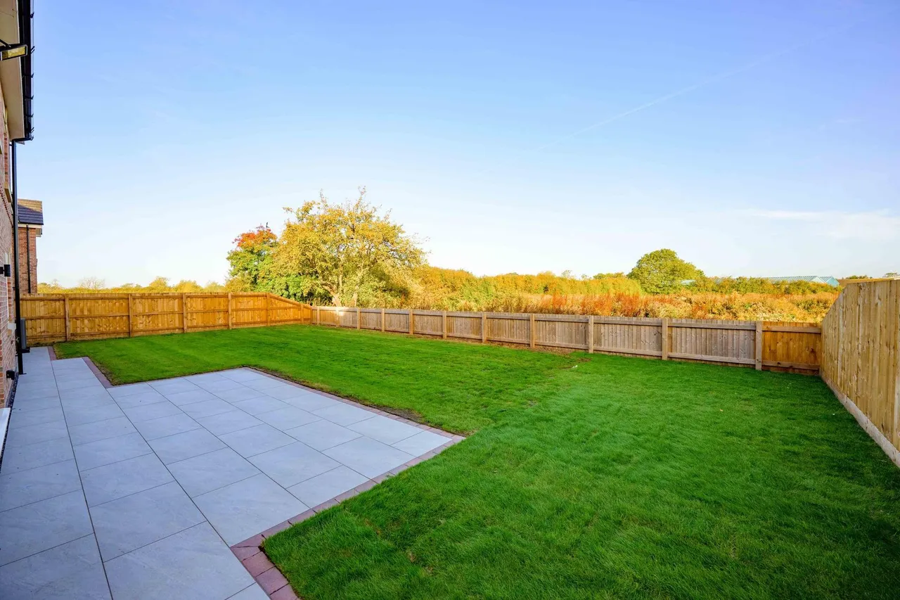 Dairy Close, Stickney, PE22, photo 36