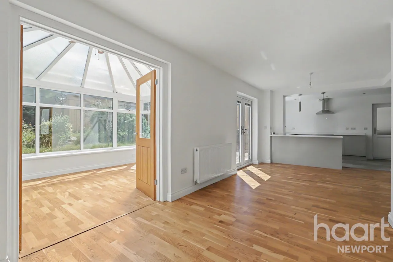 The Hollies, Crumlin, NP11, photo 11