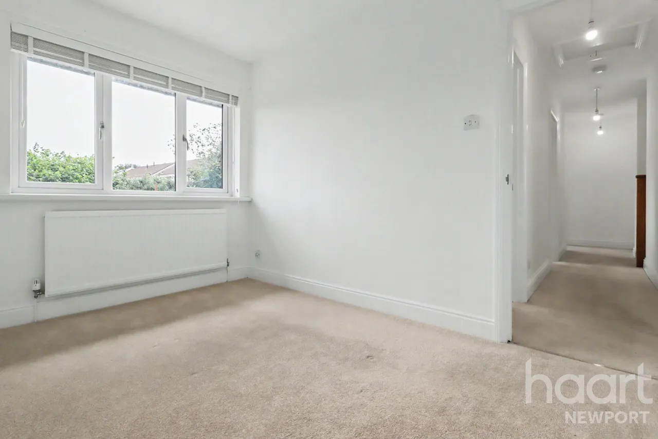 The Hollies, Crumlin, NP11, photo 25