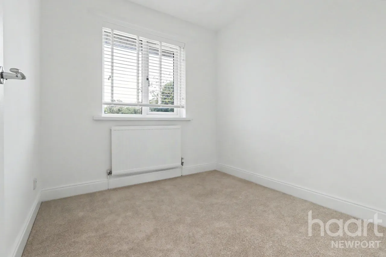 The Hollies, Crumlin, NP11, photo 30