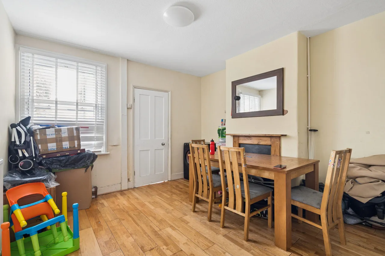 Cecil Street, Watford, Watford, WD24 5AS, photo 3