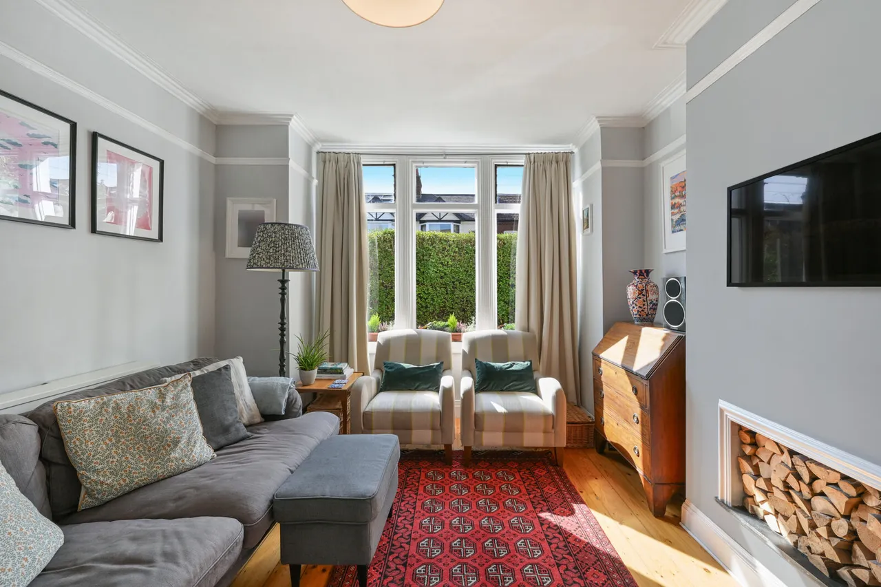 Oxford Avenue, London, SW20, photo 11