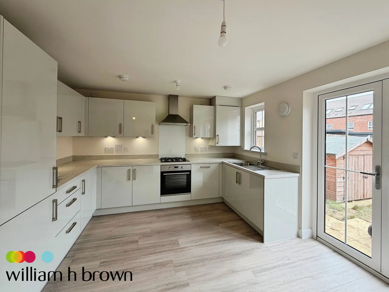 Teasel Close, IPSWICH, photo 2