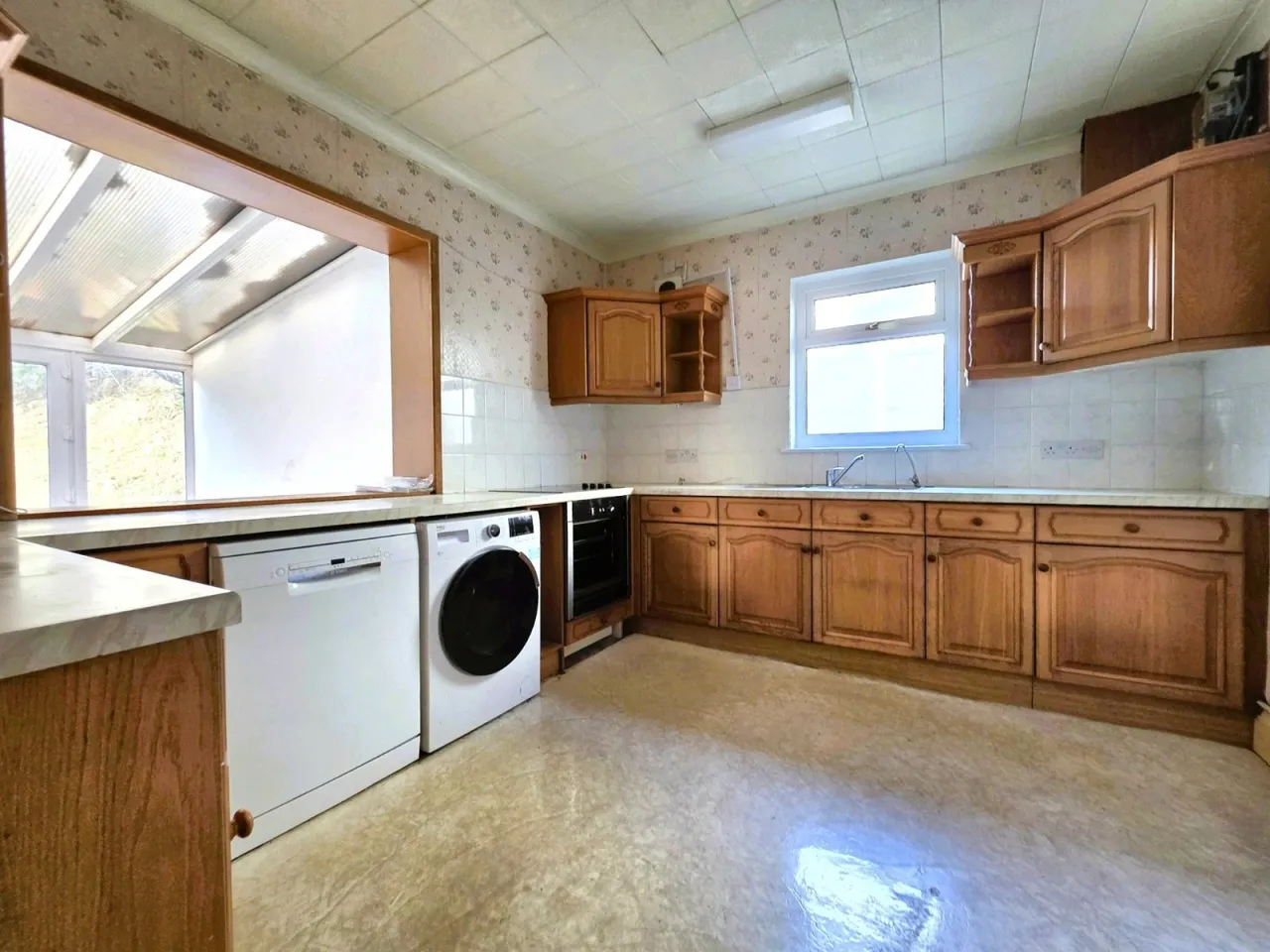 Warren Road, Brean, TA8, photo 6