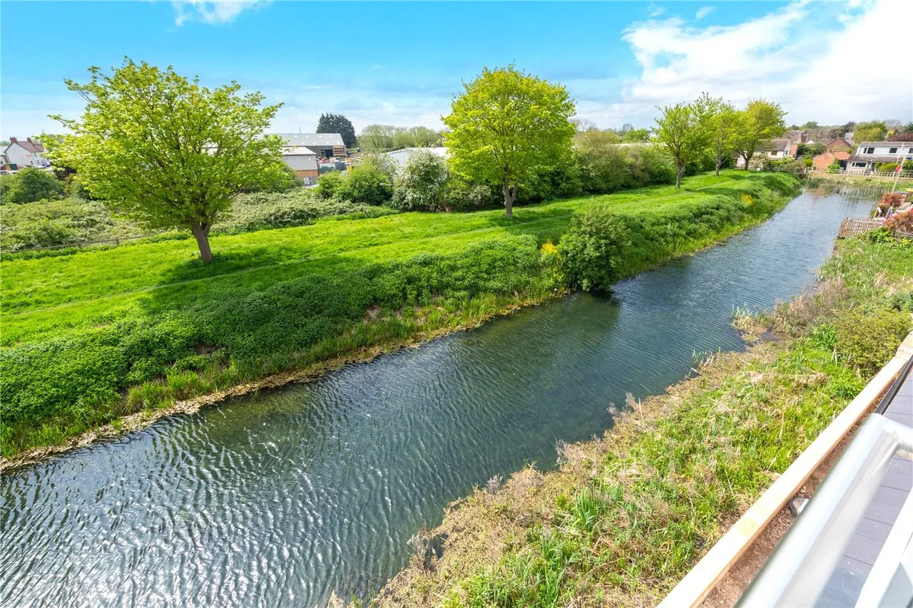Eastgate, Bourne, PE10, photo 16