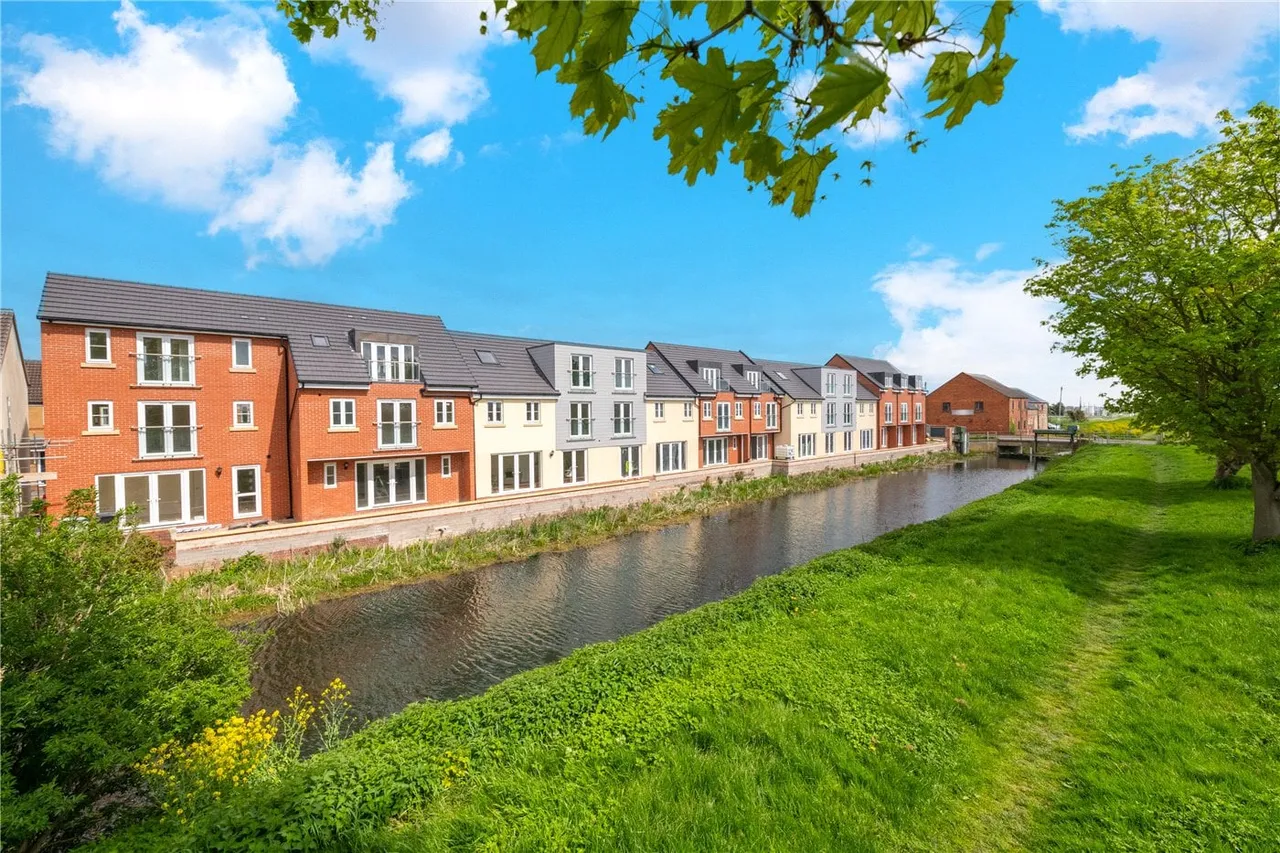3 bed house for sale, Eastgate, Bourne, PE10