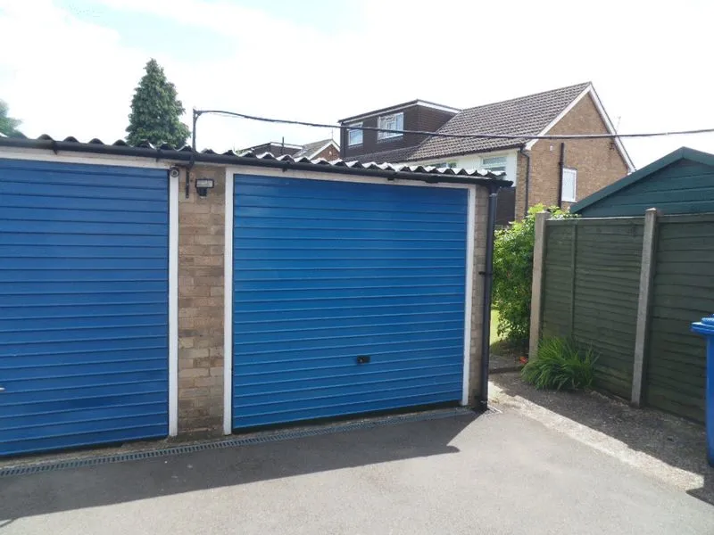 Broom Hill, Cookham SL6 9LH, photo 11
