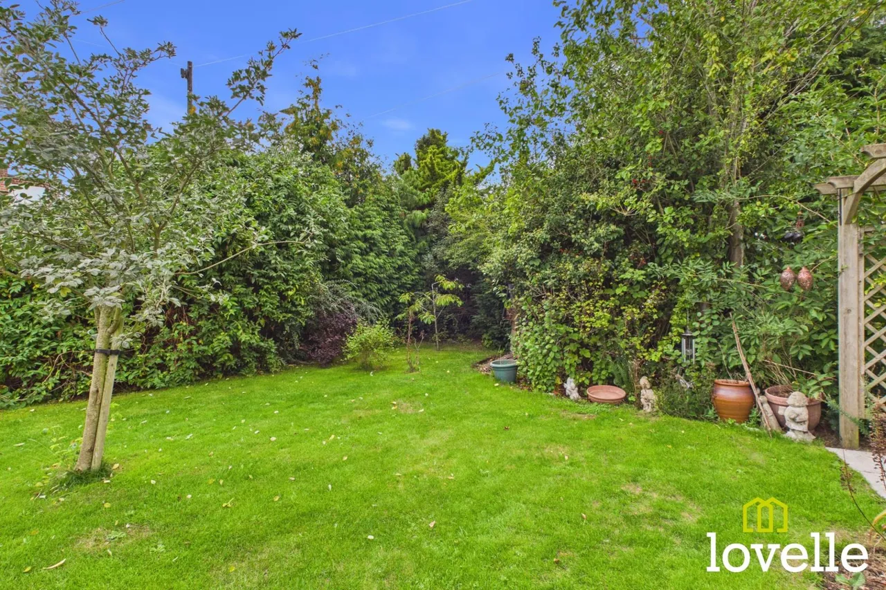 St. Margarets Avenue, Cottingham, HU16, photo 16