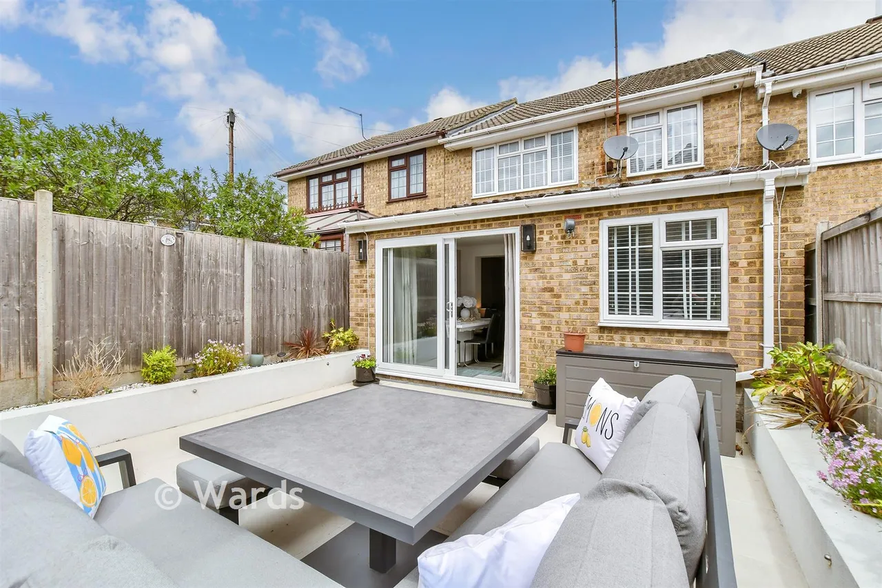 Coventry Close, Strood, ME2, photo 12