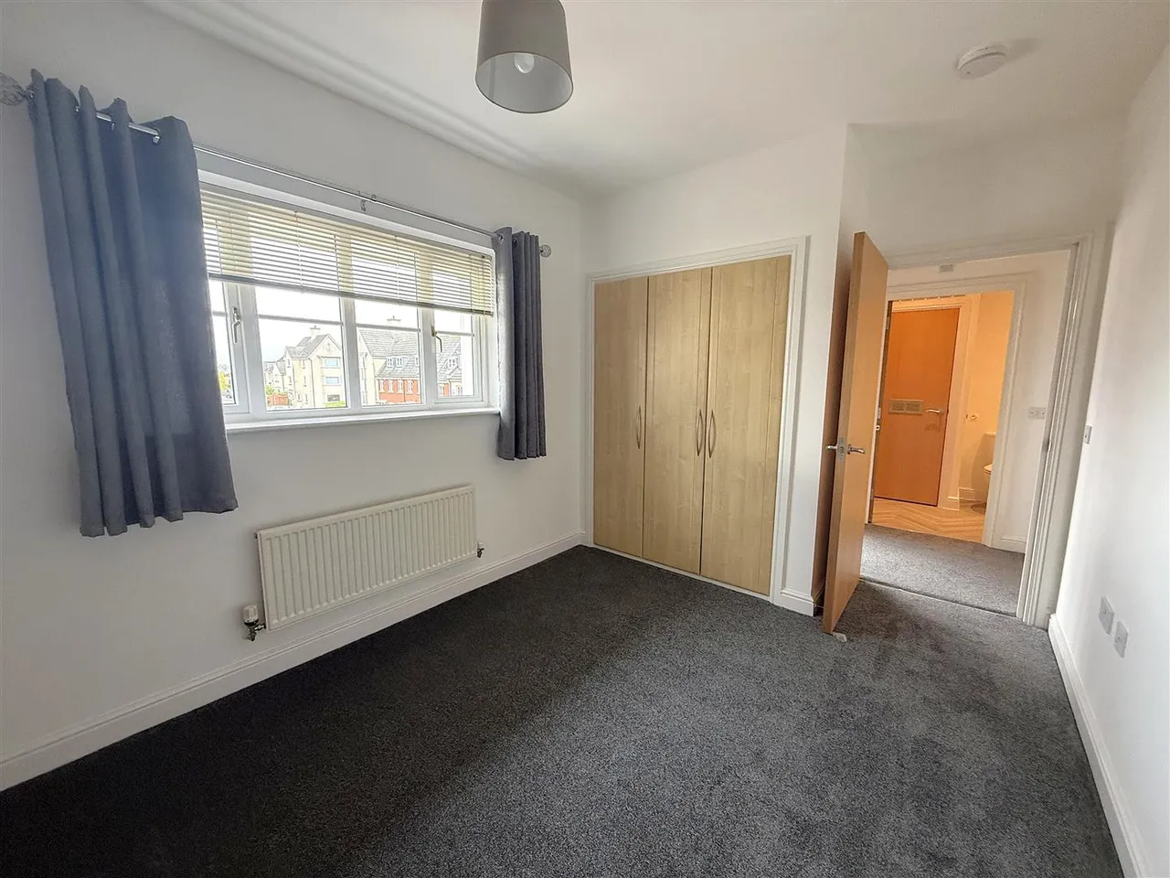 St. Crispin Crescent, Duston, photo 7