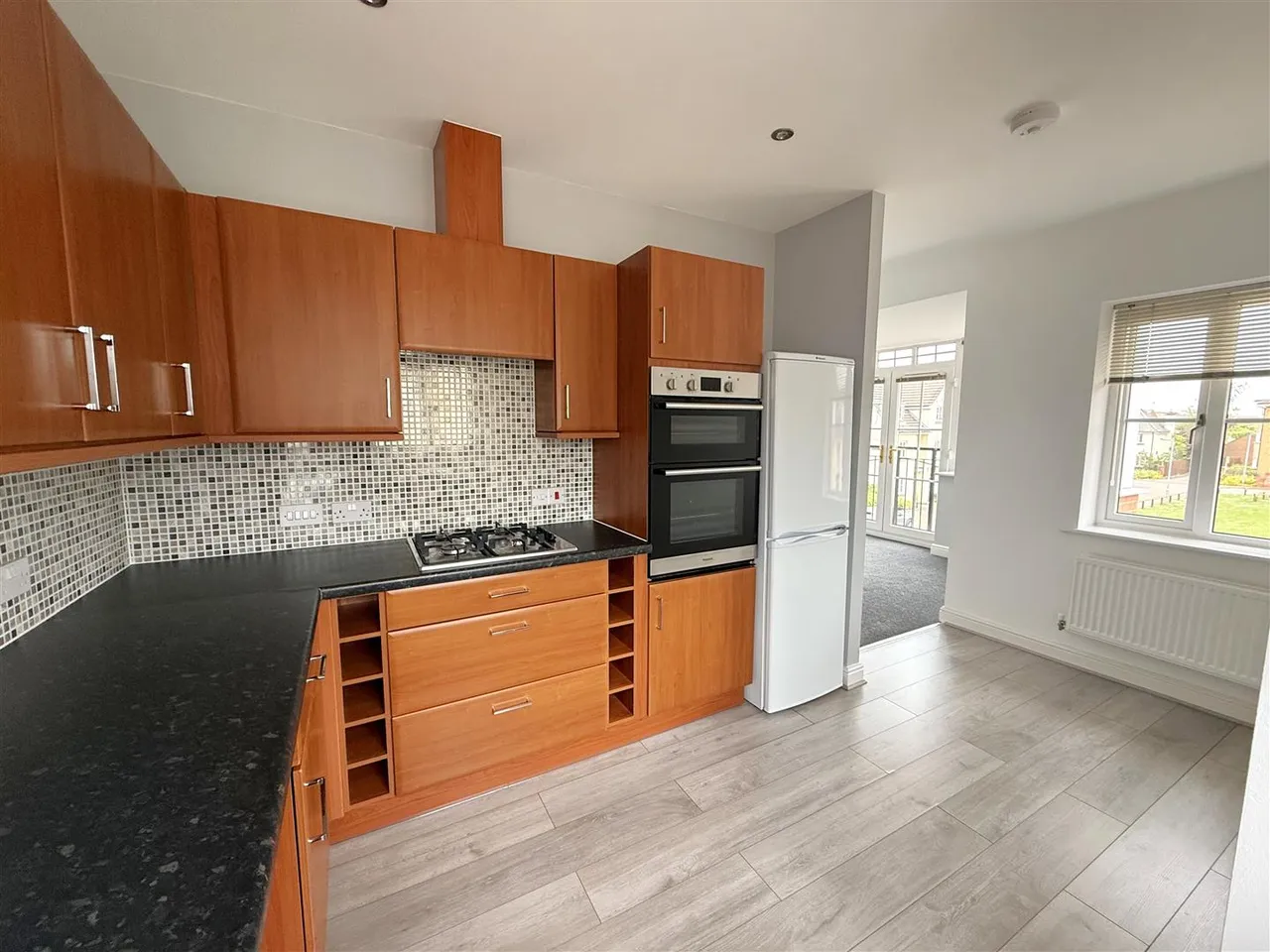 St. Crispin Crescent, Duston, photo 5