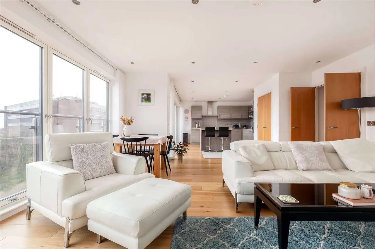 3 bed flat to rent, Ravelston Terrace, Edinburgh, EH4