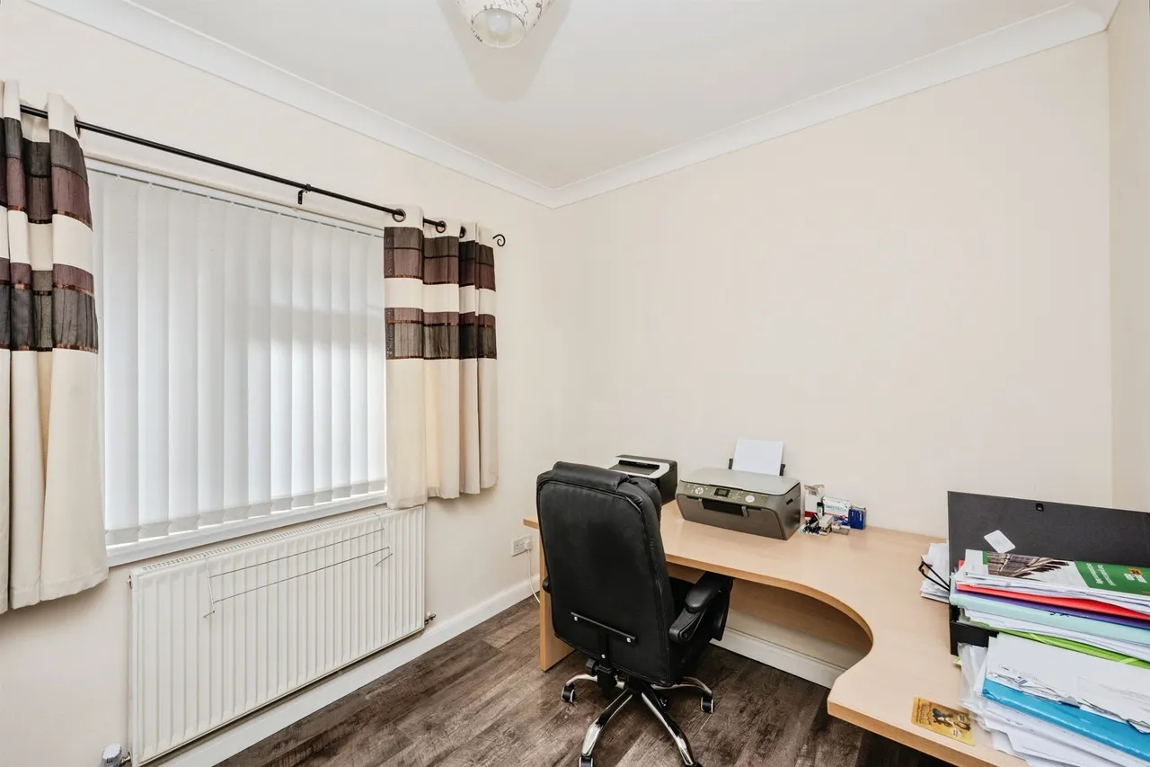 Pontardawe Road, Swansea, SA6, photo 7