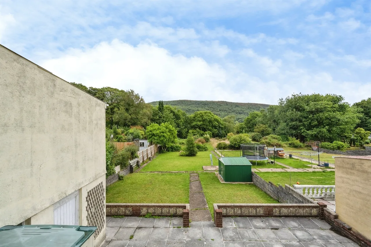Pontardawe Road, Swansea, SA6, photo 13