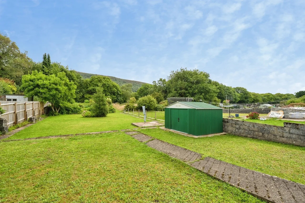 Pontardawe Road, Swansea, SA6, photo 14
