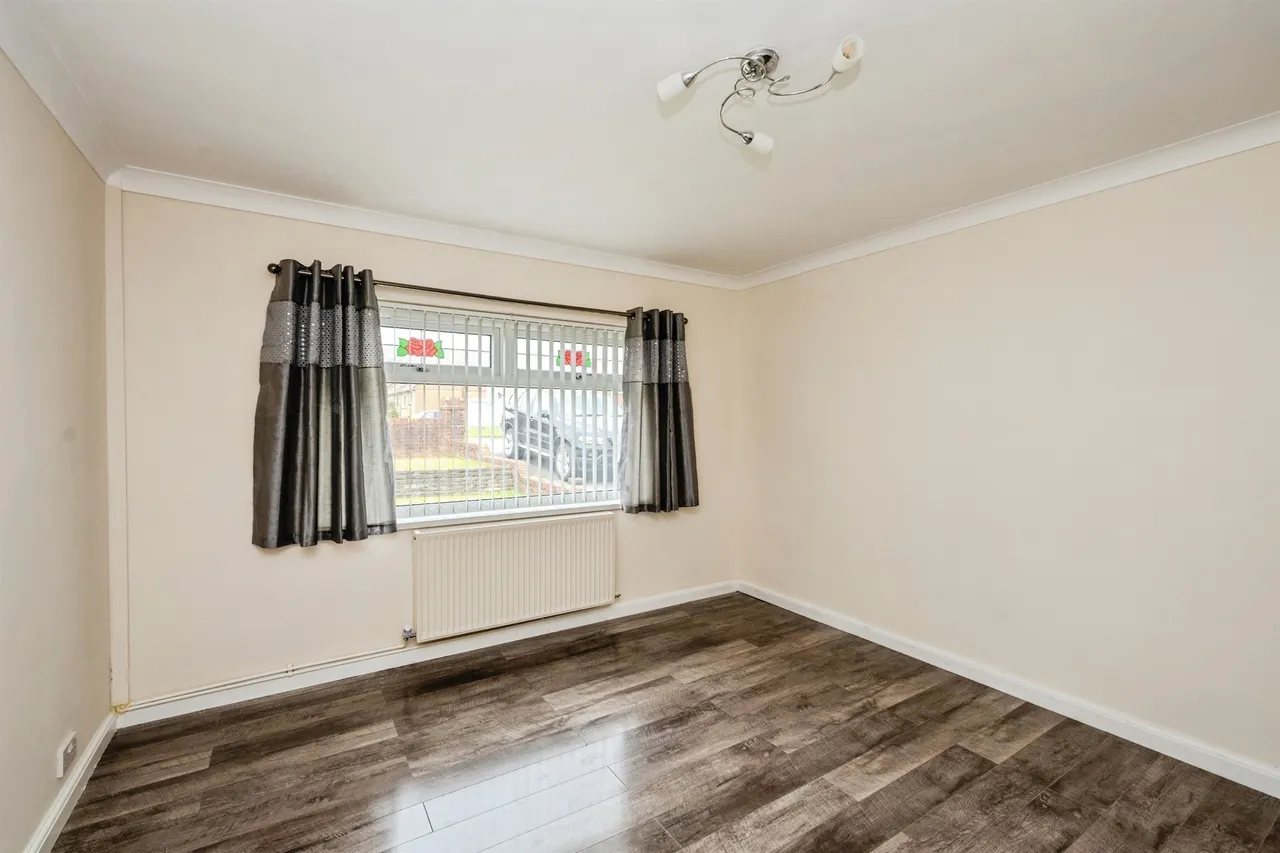 Pontardawe Road, Swansea, SA6, photo 4
