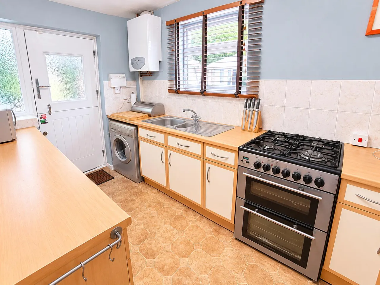 Riverside Drive, Radcliffe, Manchester, M26 1HU, photo 6