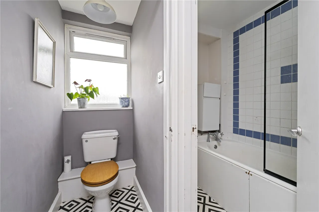 Borland Road, Teddington, TW11 9HP, photo 6