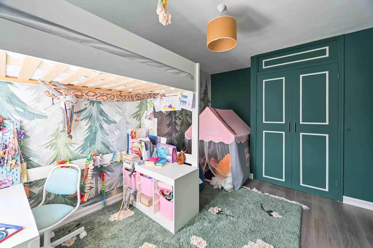 4 Gosford House, Tredegar Road, London, photo 12