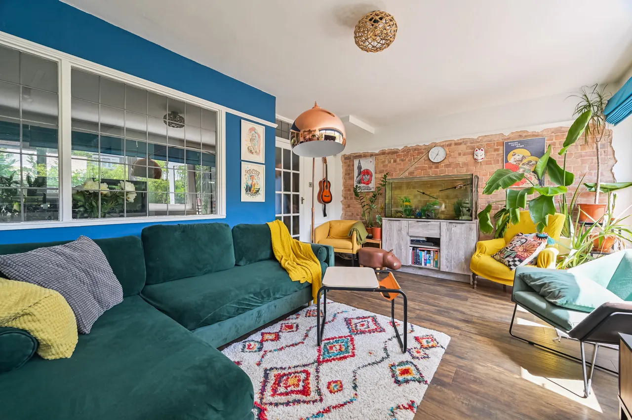 4 Gosford House, Tredegar Road, London, photo 2