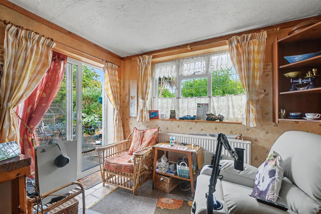 Brookhill Street, Stapleford, NG9, photo 10