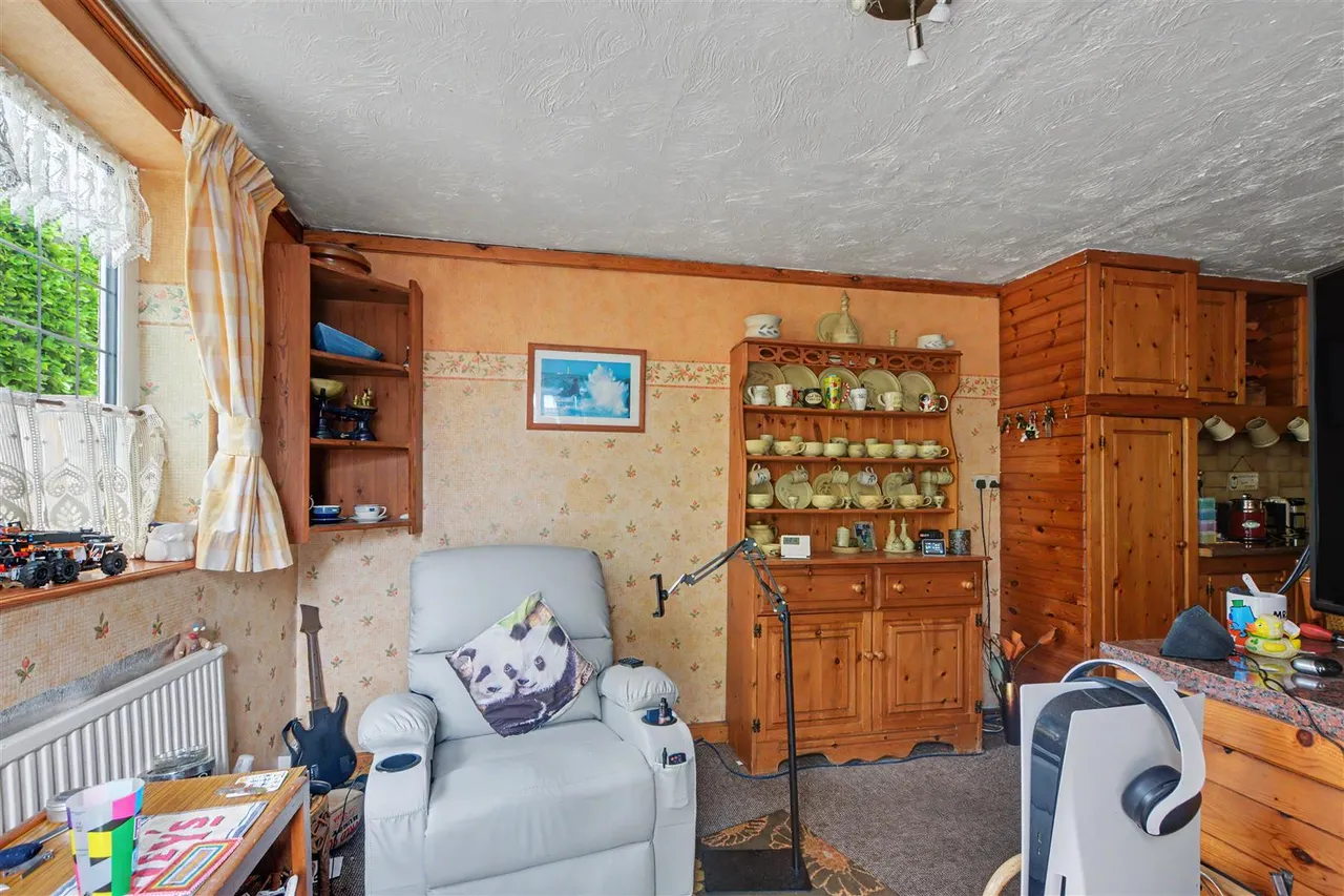 Brookhill Street, Stapleford, NG9, photo 9