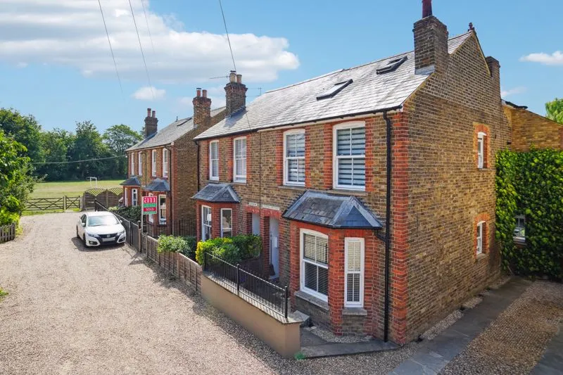 Recreation Road, Bourne End SL8 5AD, photo 17