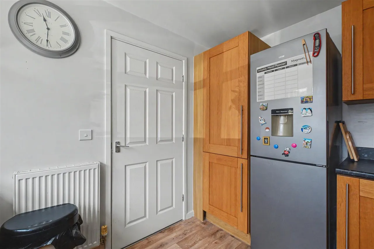 Spitfire Road, Castle Donington, DE74, photo 9