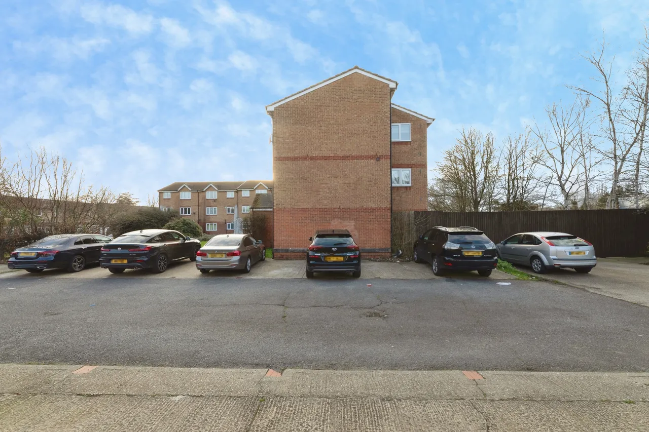Express Drive, Ilford, IG3, photo 18