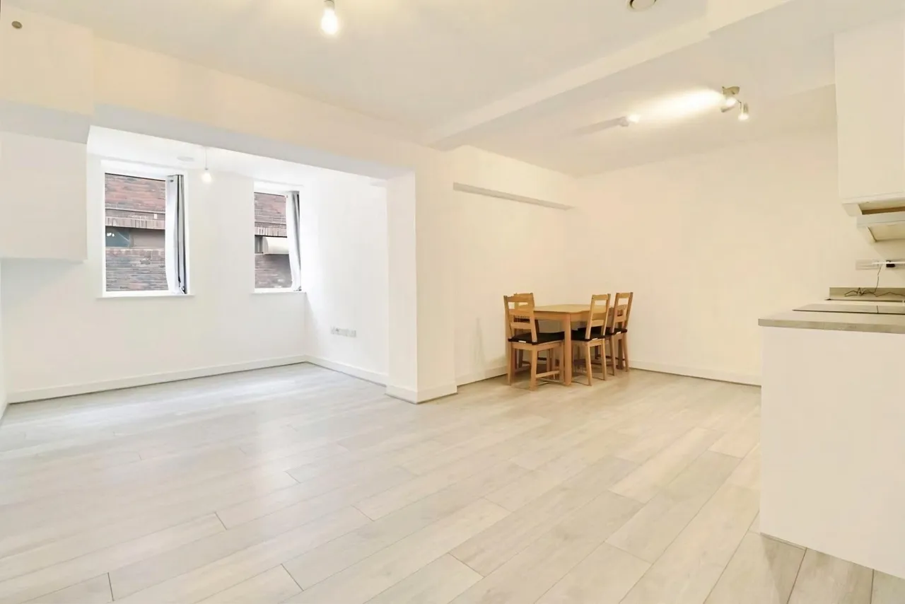 Flat 9, Park View Court Victoria Street, Basingstoke, Basingstoke, RG21 3FJ, photo 2