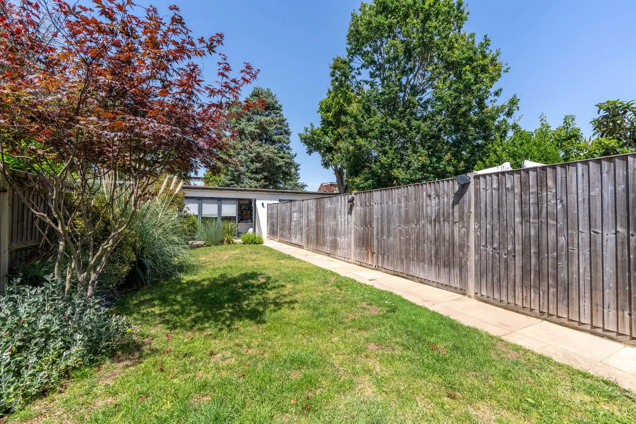 Kneller Road, Twickenham, TW2, photo 12