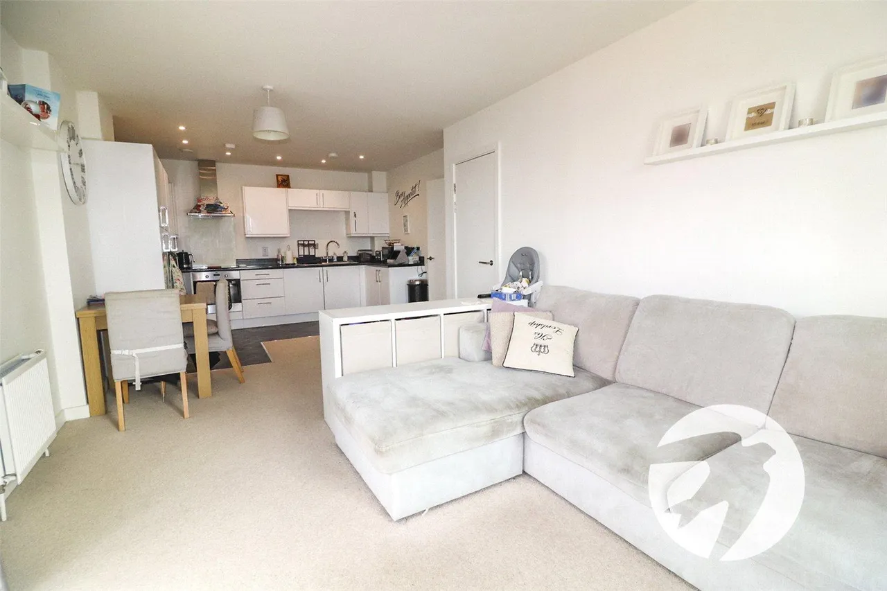 Dell View Road, Erith, DA8, photo 4